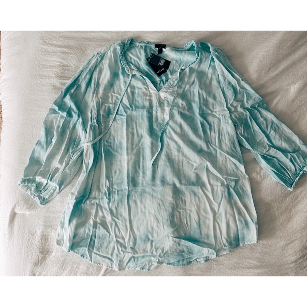 SKY BLUE RAYON TWILL PEASANT BLOUSE (Size 14/16)
